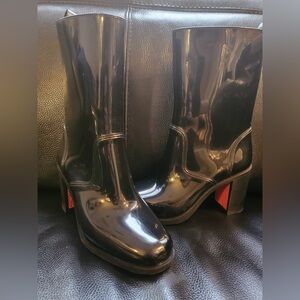 Christian Louboutin Splash rain boots .
